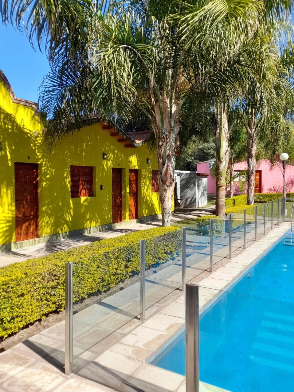 Cabanas Puertas Del Sol 라리오하 외부 사진